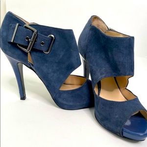 Women’s Navy Blue Nine West Sandals Sz 7